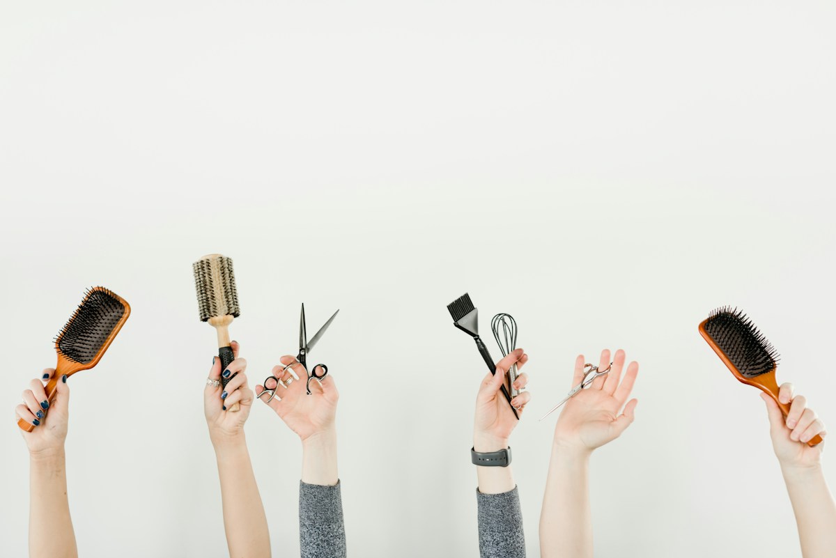 Professional brushes and styling tools